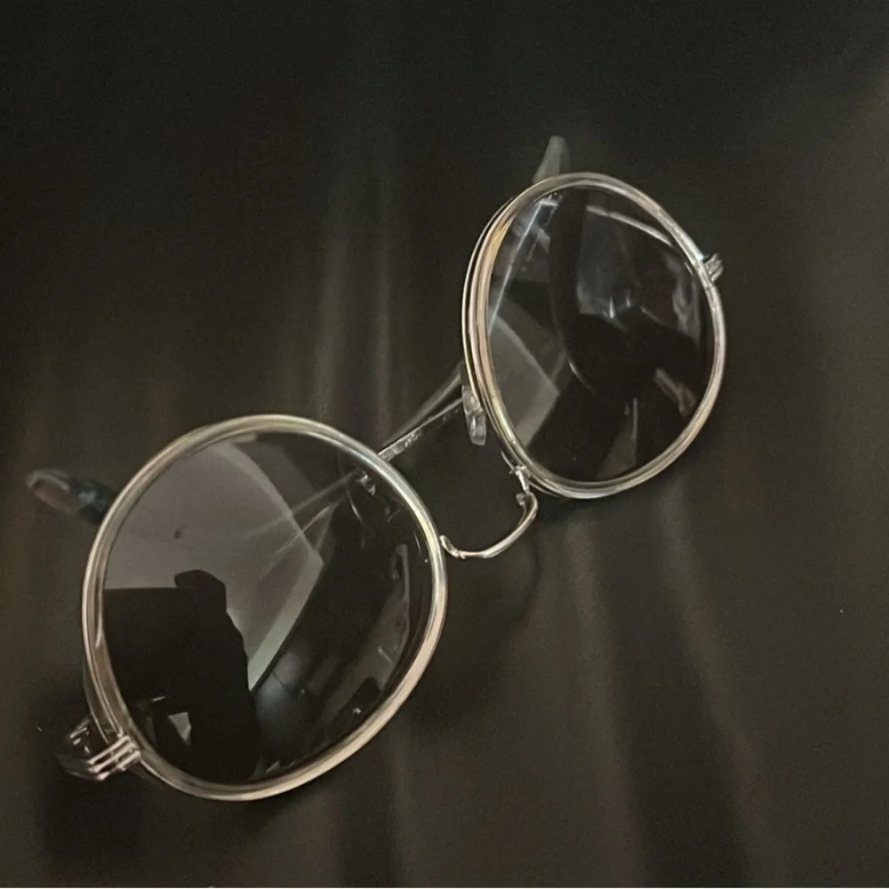 ISAAC Mizrahi Sunglasses &‎ MARCO Crossbody Wallet (Combo Deal)